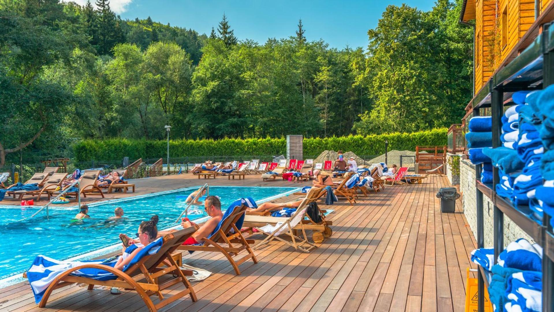 Hotel Czarny Potok Resort Spa & Conference Krynica Zdroj Exterior foto